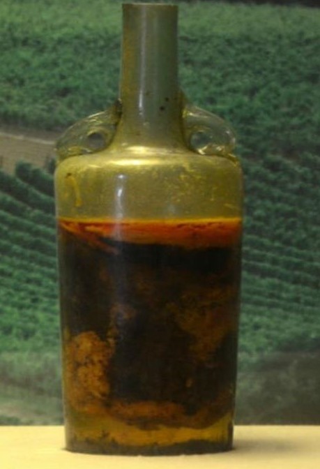 Botella más vieja del mundo